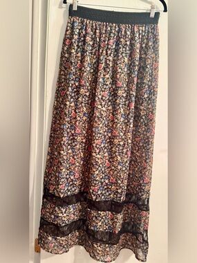 Black Floral Maxi Skirt with Lace Trim